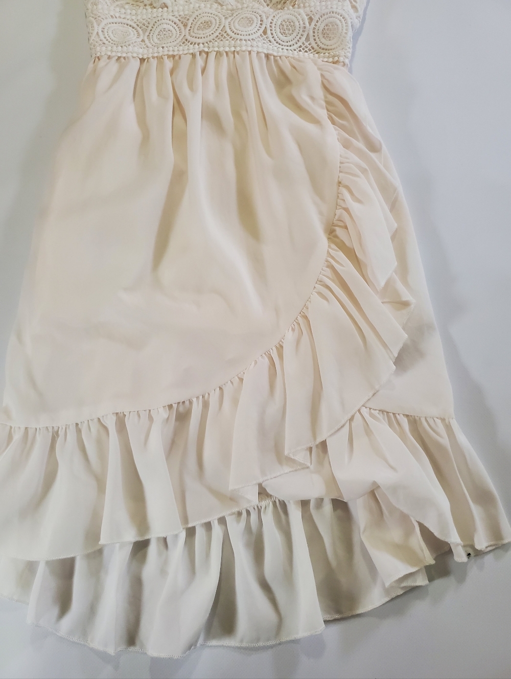 🟢2645 * Umbranded Boho Crochet Lace Ruffle Mini Dress White Pink Size Unknown - Picture 7 of 14
